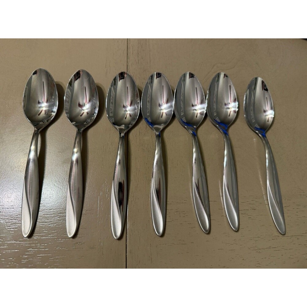 Oneida Set Of 7 Stainless Flatware Simmer Oval Soup Spoon Glossy Satin 7 1/8th